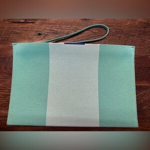 Rothy’s Jade Essential Pouch